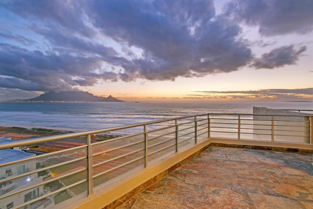 Appartement Penthouse-style Living,self Checkin,king Beds Kaapstad