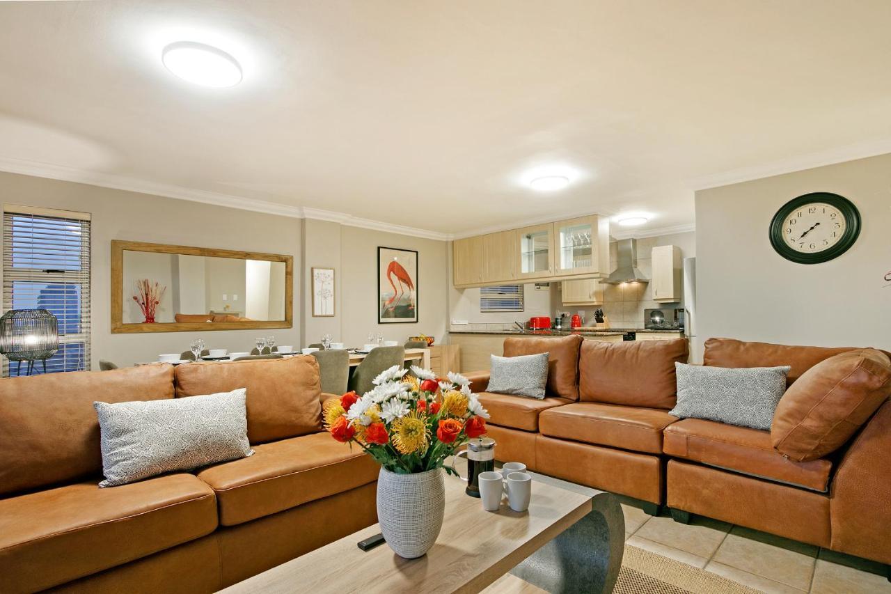 Appartement Penthouse-style Living,self Checkin,king Beds Kaapstad