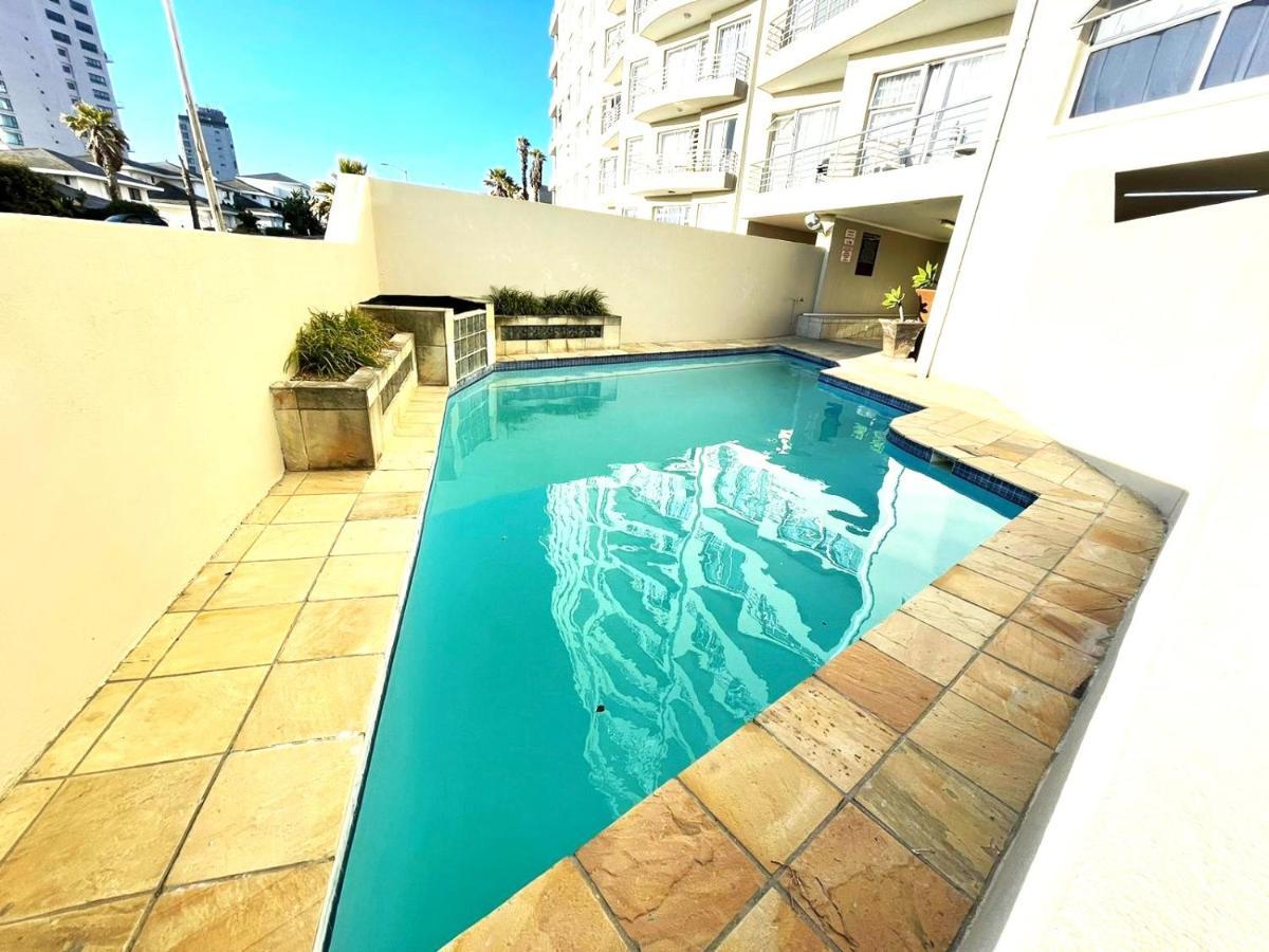 Penthouse-style Living,self Checkin,king Beds Appartement Kaapstad
